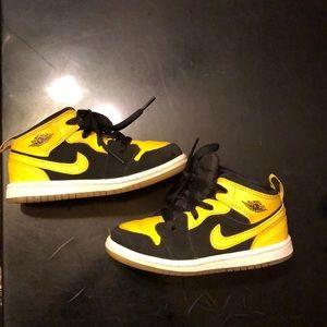 Jordan retro 1